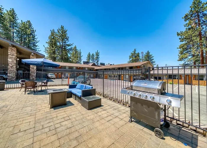 Blue Jay Lodge